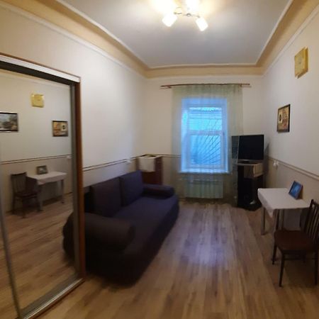 Уютная Квартира На Молдованке Odesa Exterior photo